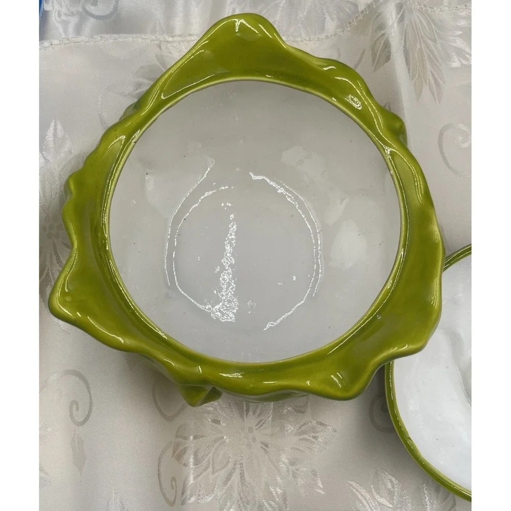 VINTAGE CERAMIC CABBAGE BOWL (HOLLAND MOLD) WITH LID AND SAUCER